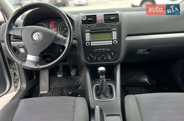 Хэтчбек Volkswagen Golf 2007 в Виннице