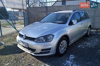 Універсал Volkswagen Golf 2014 в Дніпрі