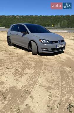 Хетчбек Volkswagen Golf 2014 в Могилів-Подільському