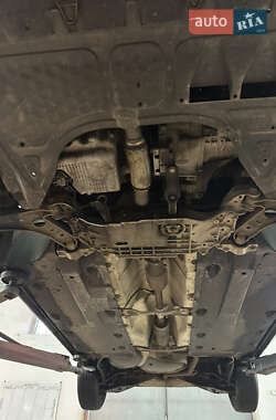Хэтчбек Volkswagen Golf 2005 в 