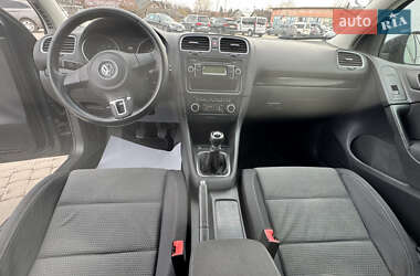 Хэтчбек Volkswagen Golf 2010 в Коломые