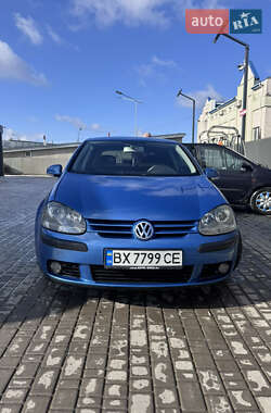 Хетчбек Volkswagen Golf 2004 в Кам'янець-Подільському