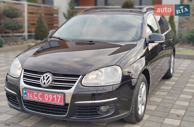 Универсал Volkswagen Golf 2008 в Стрые