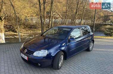 Хетчбек Volkswagen Golf 2008 в 