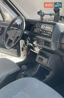 Хетчбек Volkswagen Golf 1985 в 