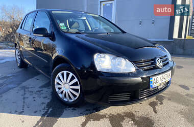 Хетчбек Volkswagen Golf 2005 в Вінниці