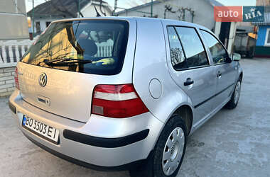 Хэтчбек Volkswagen Golf 2003 в Тернополе