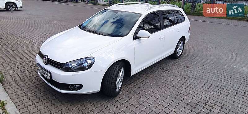 Универсал Volkswagen Golf 2013 в Одессе