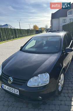 Хетчбек Volkswagen Golf 2007 в Дунаївцях