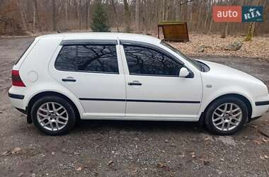 Хэтчбек Volkswagen Golf 2000 в Шепетовке