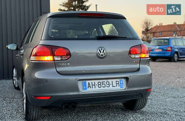 Хетчбек Volkswagen Golf 2010 в Дрогобичі