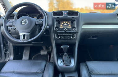 Хетчбек Volkswagen Golf 2010 в Дрогобичі