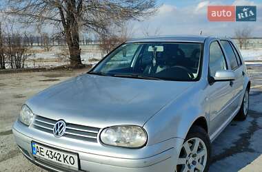 Хетчбек Volkswagen Golf 2001 в Кривому Розі