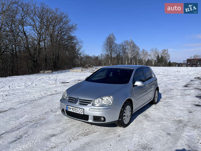Хетчбек Volkswagen Golf 2006 в 