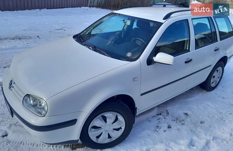 Универсал Volkswagen Golf 2006 в Кролевце