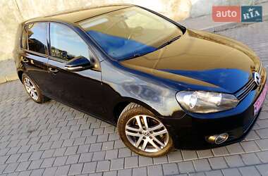 Хэтчбек Volkswagen Golf 2009 в Львове