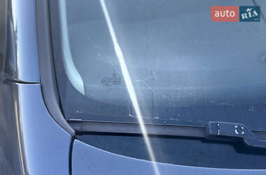 Хэтчбек Volkswagen Golf 2010 в 