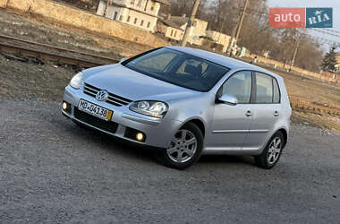 Хэтчбек Volkswagen Golf 2005 в Бердичеве