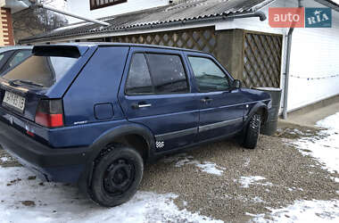 Хэтчбек Volkswagen Golf 1988 в Косове