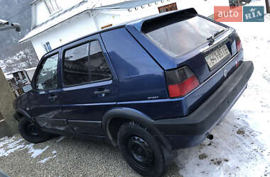 Хэтчбек Volkswagen Golf 1988 в Косове