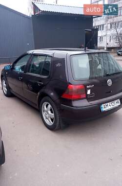 Хетчбек Volkswagen Golf 2000 в Житомирі