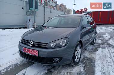 Универсал Volkswagen Golf 2011 в Киеве