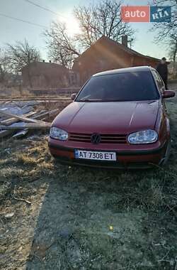 Хэтчбек Volkswagen Golf 1999 в Рожнятове