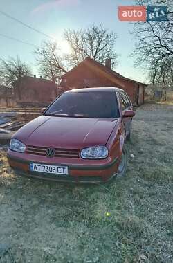 Хэтчбек Volkswagen Golf 1999 в Рожнятове