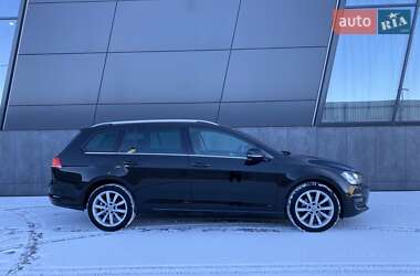 Универсал Volkswagen Golf 2015 в Львове