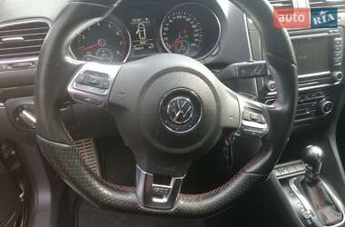 Хэтчбек Volkswagen Golf 2010 в Ивано-Франковске