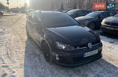 Универсал Volkswagen Golf 2013 в Киеве