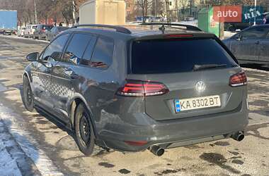 Универсал Volkswagen Golf 2013 в Киеве