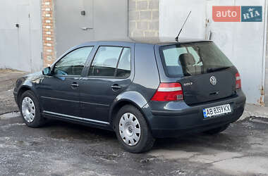 Хэтчбек Volkswagen Golf 2002 в Виннице