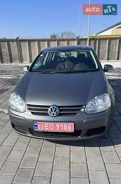 Хетчбек Volkswagen Golf 2008 в Черкасах