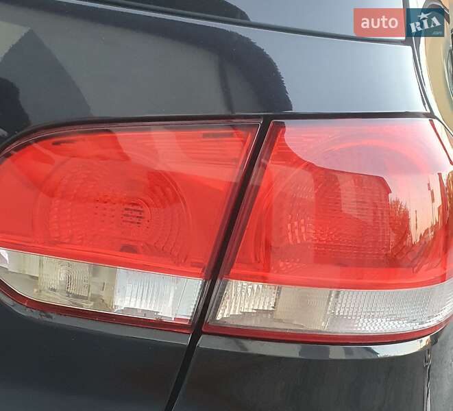 Хетчбек Volkswagen Golf 2009 в Вінниці