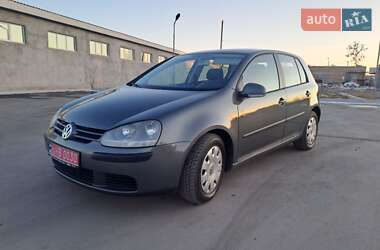 Хэтчбек Volkswagen Golf 2004 в Славуте