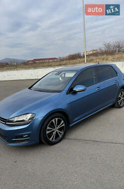 Хэтчбек Volkswagen Golf 2013 в Мукачево