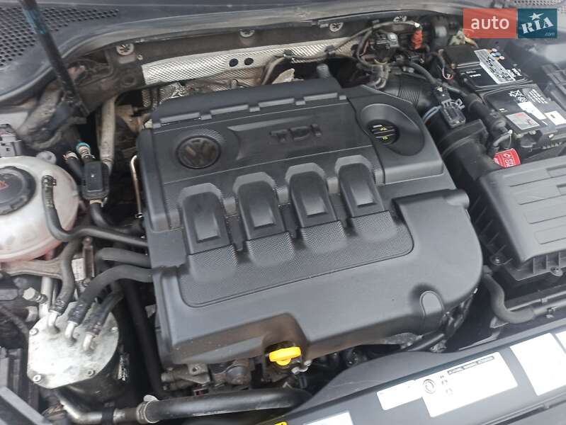 Универсал Volkswagen Golf 2018 в Гадяче