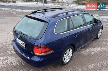 Універсал Volkswagen Golf 2010 в Києві