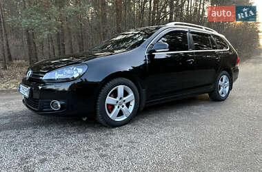 Универсал Volkswagen Golf 2012 в Львове