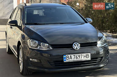 Универсал Volkswagen Golf 2016 в Кропивницком