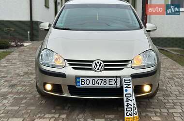 Хетчбек Volkswagen Golf 2004 в Бучачі