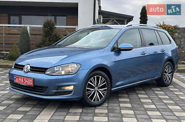 Універсал Volkswagen Golf 2016 в Стрию