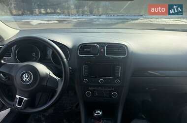 Универсал Volkswagen Golf 2011 в 