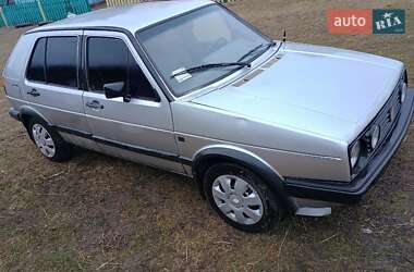 Хэтчбек Volkswagen Golf 1987 в Ратным