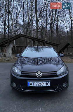 Универсал Volkswagen Golf 2011 в 