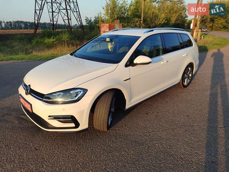 Универсал Volkswagen Golf 2020 в Раздельной