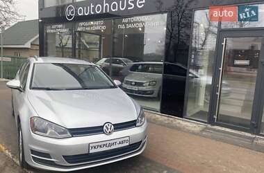 Универсал Volkswagen Golf 2015 в Ирпене