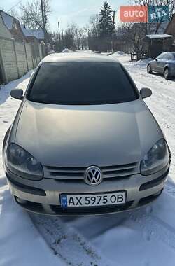 Хэтчбек Volkswagen Golf 2004 в Харькове