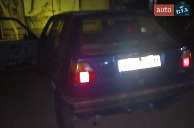 Хетчбек Volkswagen Golf 1988 в Києві